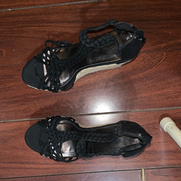 NEVER USED BLACK WEDGES - Picture 2 of 4